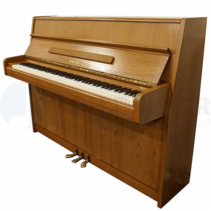 Yamaha C109 Used Piano