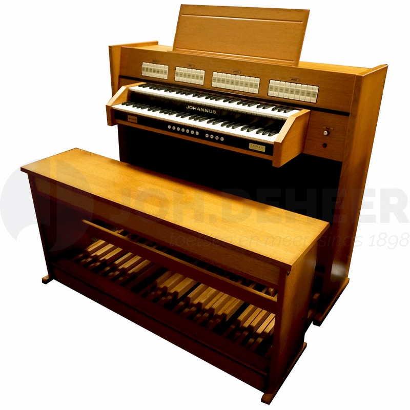 Johannus Studio 2 Used Organ - Honey Oak