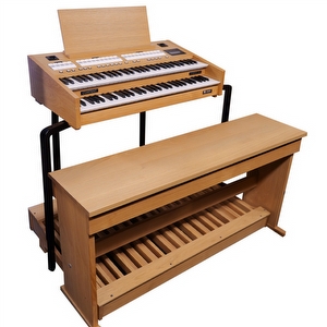 Content Compact 224 incl. bank en pedaal - Occasion