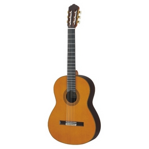 Yamaha GC32C - Classical Guitar