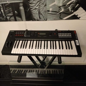 Yamaha MX49MKII Occasion Synthesizer