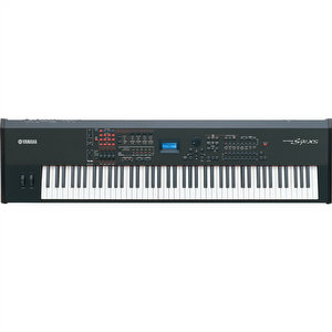 Yamaha S90 XS Synthesizer Used