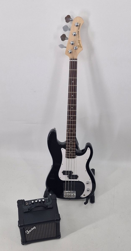 Fazley FPB118 Black Basgitaar Starterset - Occasion