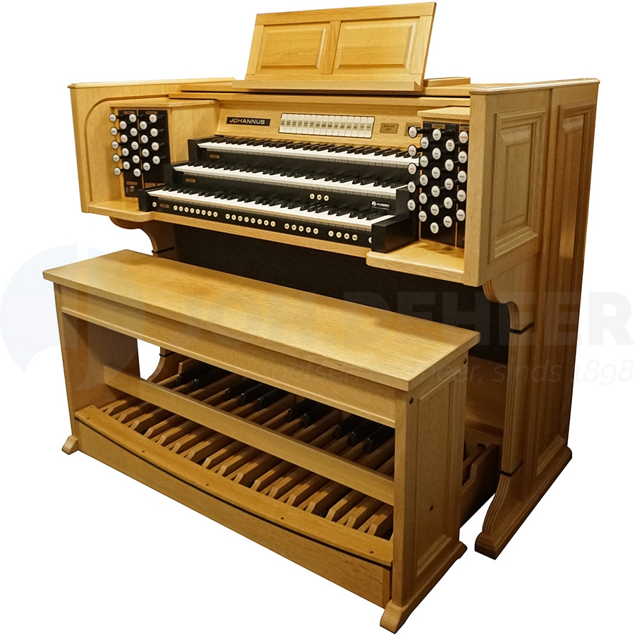 Johannus Rembrandt 3070 Used - Light Oak
