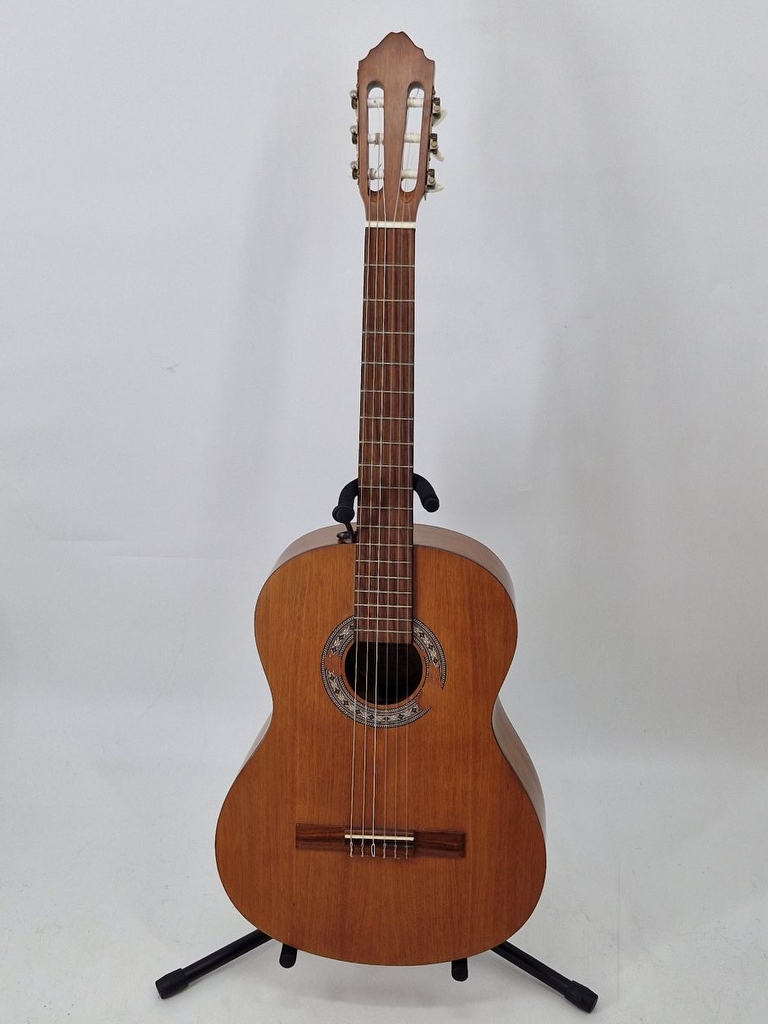 Laredo LC-015 Classical Guitar – Gebraucht