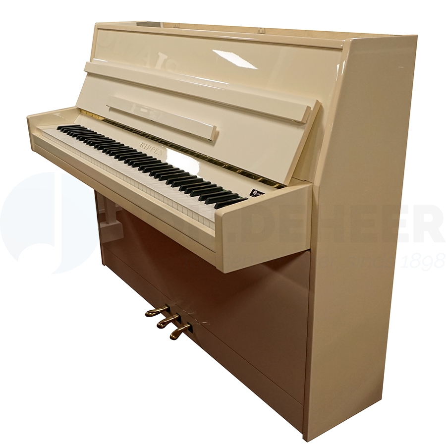 Rippen Cantabile Used Piano White