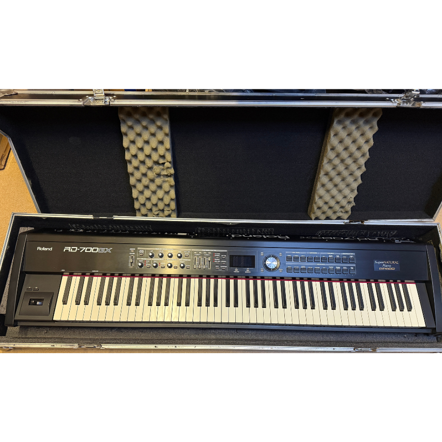 Roland RD700GX - Occasion