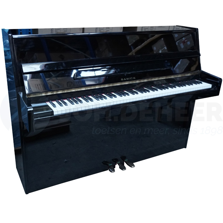 Samick JS108 Piano - Used