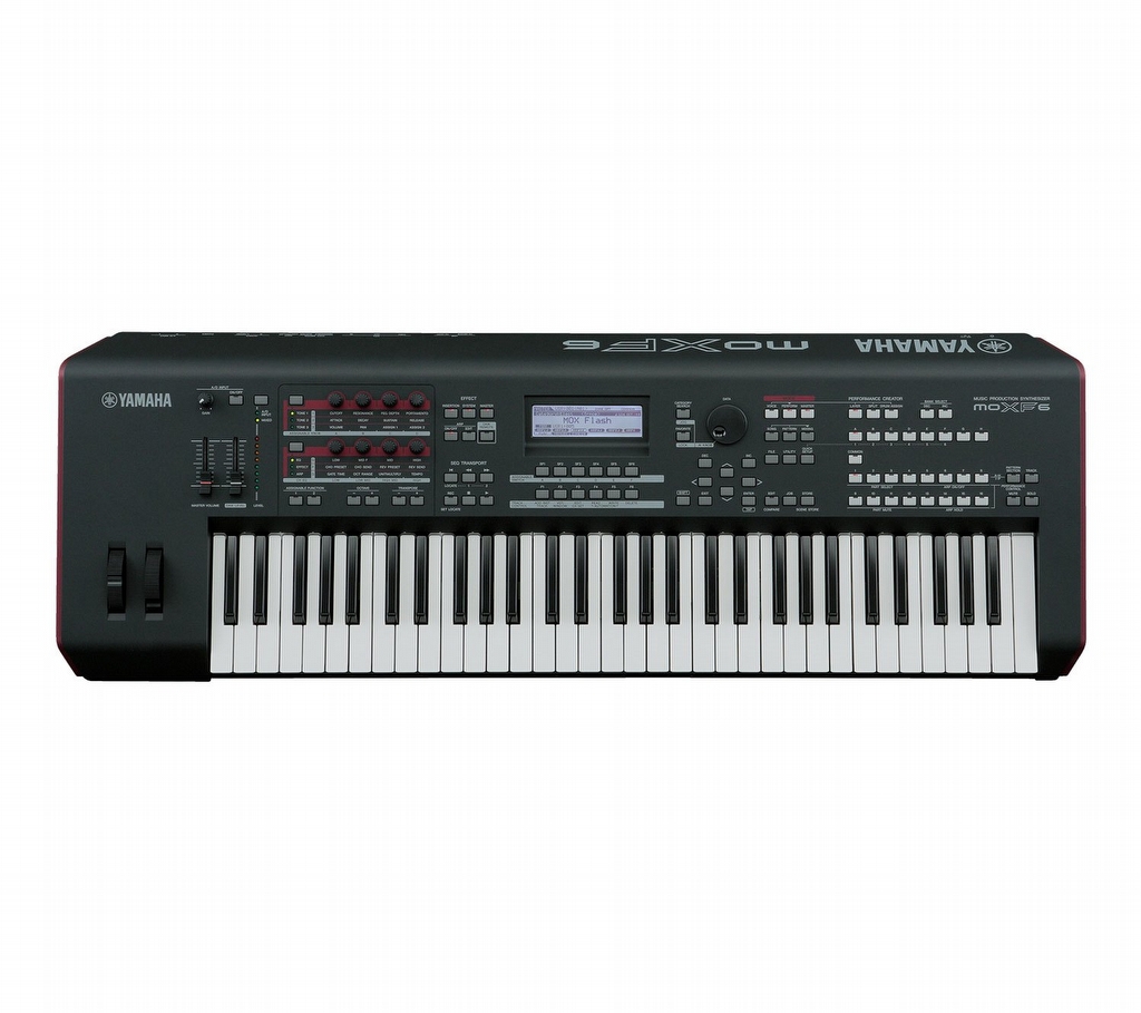 Yamaha MOXF6 Synthesizer - Occasion