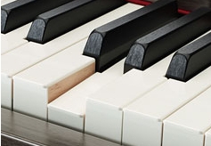 Yamaha \CLP-685 klavier