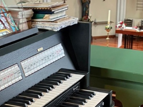 Vous souhaitez acheter un orgue d’église ? Découvrez les orgues d’église numériques chez Joh.deHeer Instruments de Musique à Sliedrecht.