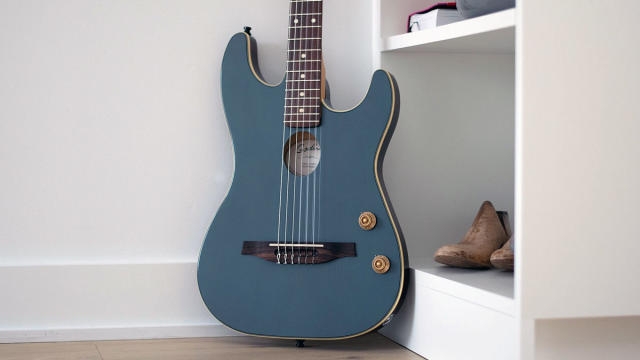 Godin G-Tour Nylon Arktic Blue EQ