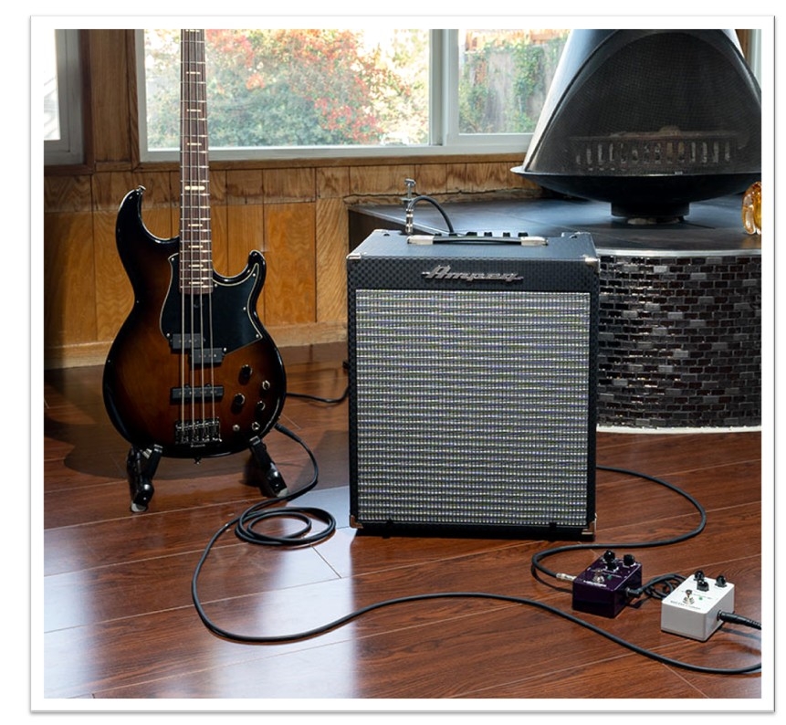 De Ampeg Rocket Bass versterkers! - rocketbass2