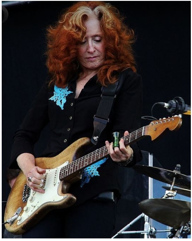 Fender Accessoires - bonnie_raitt_slide_guitar Fender Accessoires - bonnie_raitt_slide_guitar