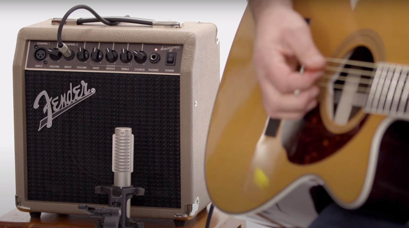 Fender Versterkers - fender_acoustasonic