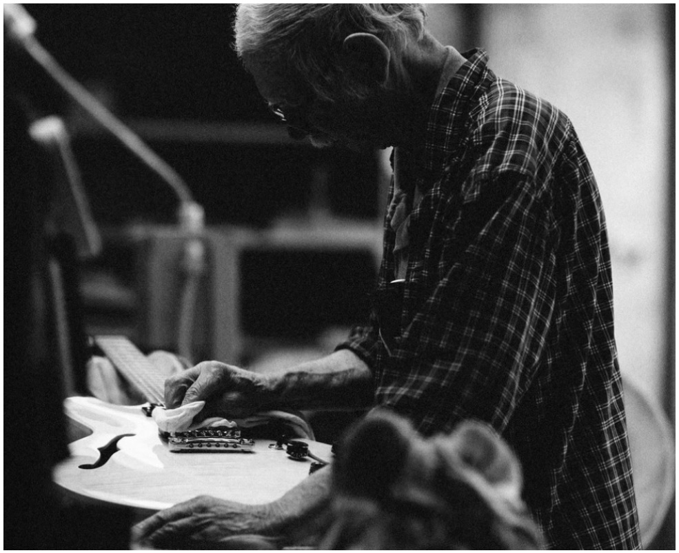 Heritage Guitars - heritage_guitars(1)