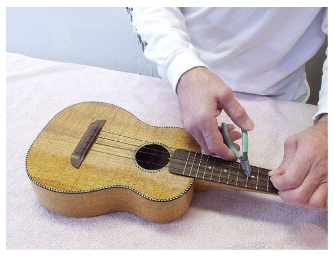 Snaren Ukelele Vervangen - ukelelesnaren2-min