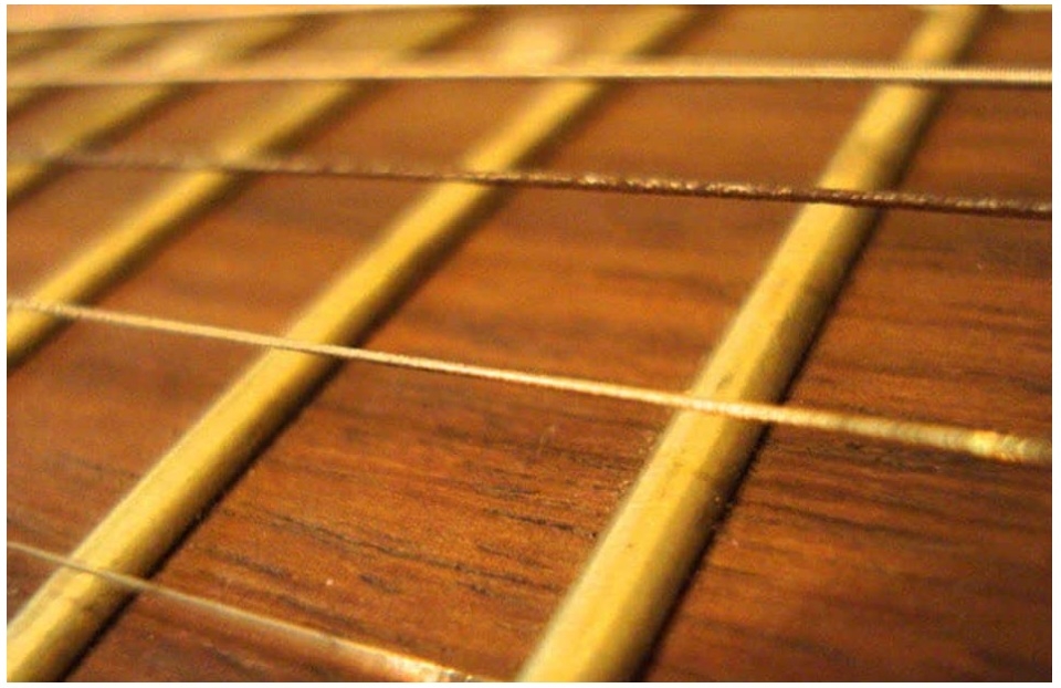 Snaren Vervangen Klassieke Gitaar - snaren-gitaar-vervangen-gitaar-snaren-vervangen-snaren-vervangen-corrosie