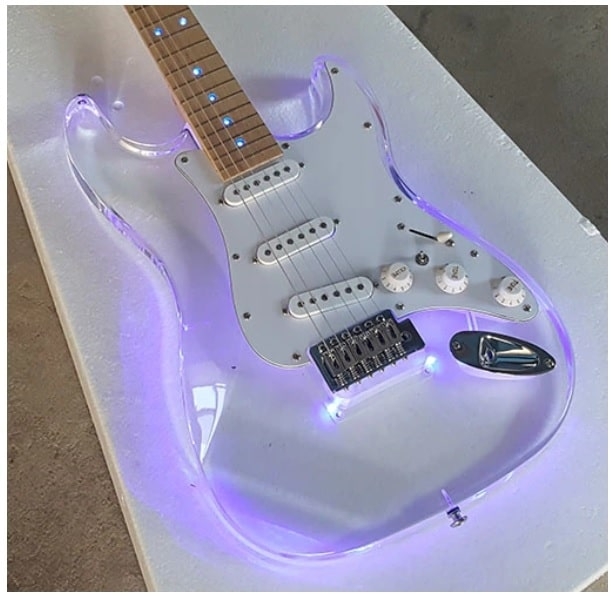 Tonewoods - toonhout-eigenschappen-en-klanken-acryl-min