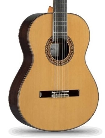 Tonewoods - toonhout-eigenschappen-en-klanken-cederhout-min