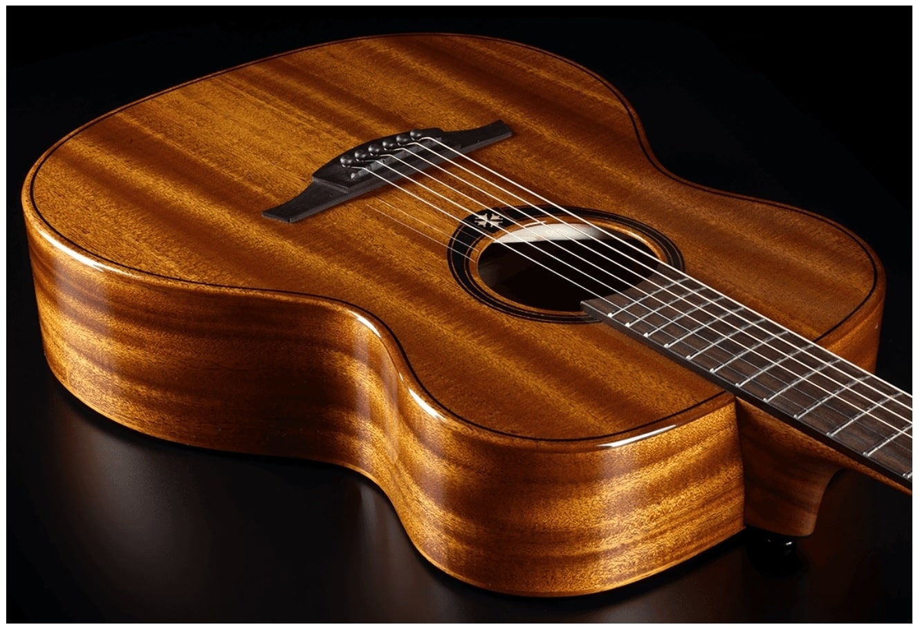 Toonhout: Eigenschappen en Klanken - toonhout-eigenschappen-en-klanken-khaya-min