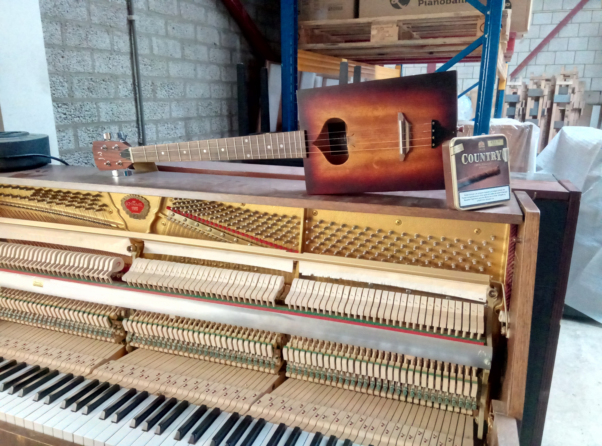 Van sigaar tot gitaar; Cigarbox gitaren - cigarbox