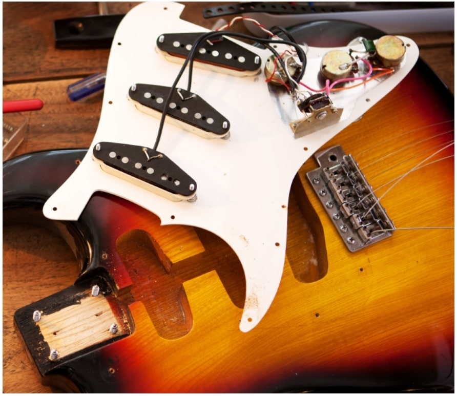 Vervangingsonderdelen voor Gitaren - element_verwijderen-min