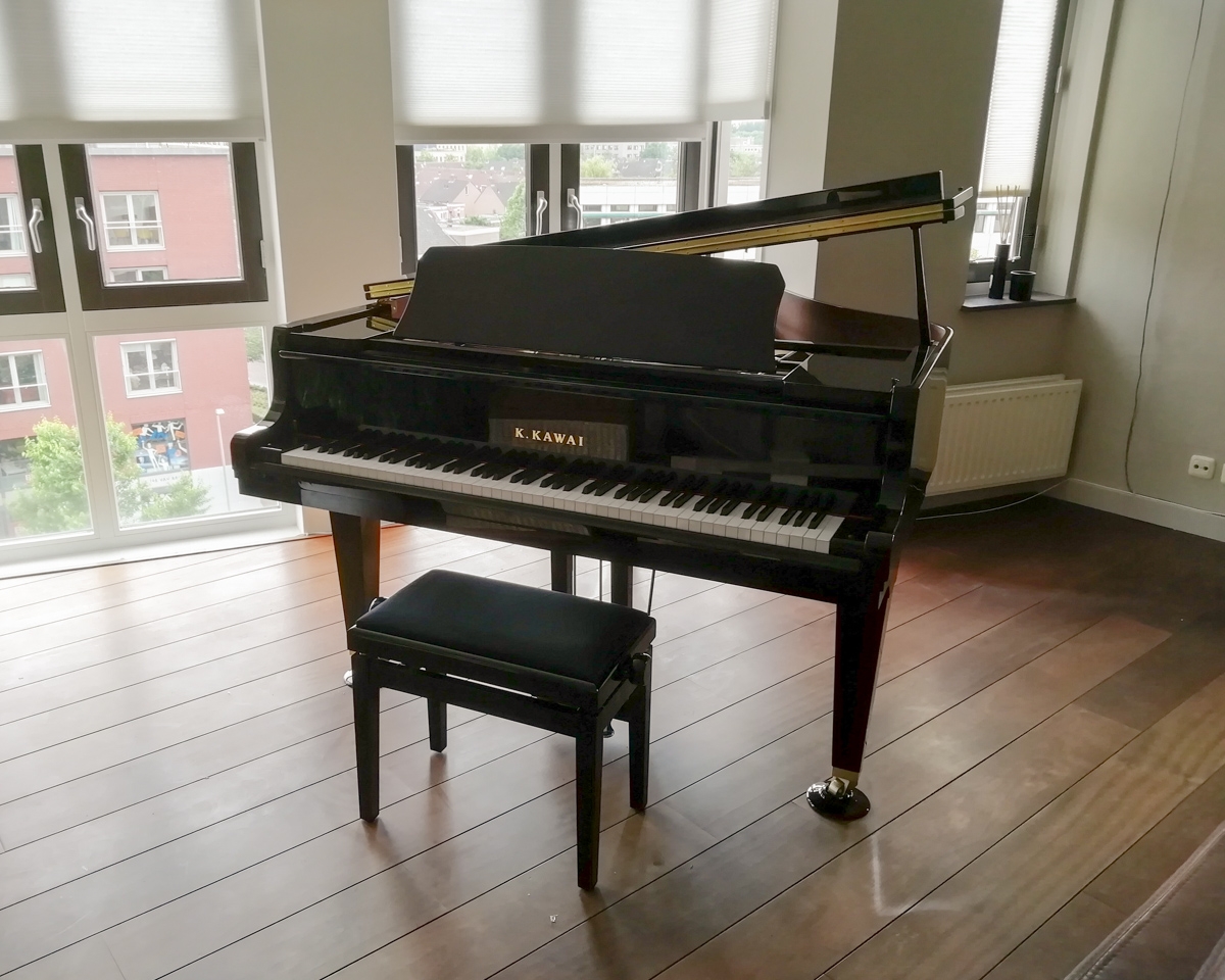 Kawai GL30 in Breda Kawai GL30 in Breda