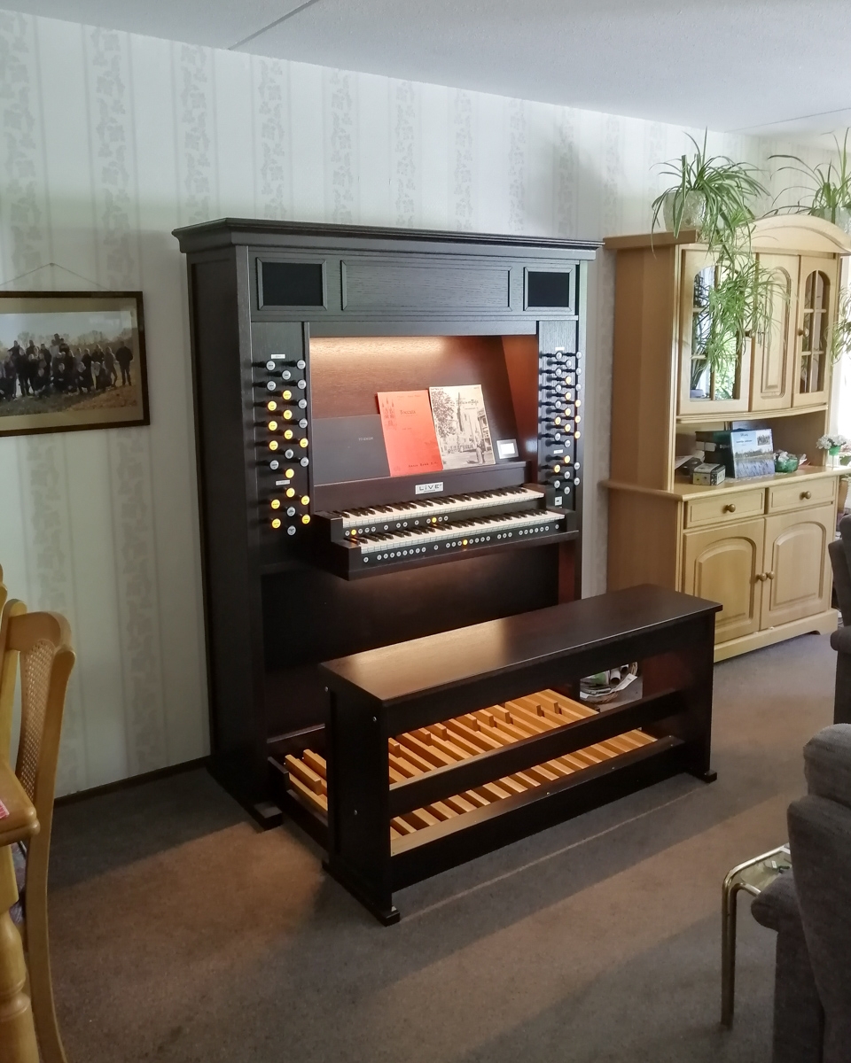 Johannus Live 2P in Lisse